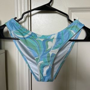 Shade & Shore bikini bottoms. Size Small.